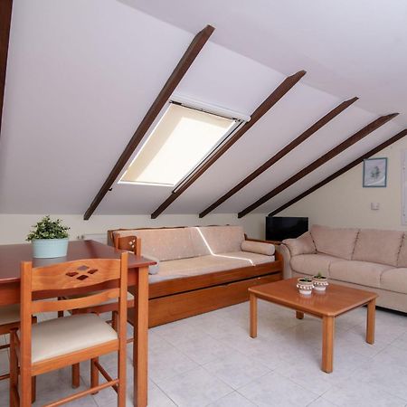 Sunbliss Studios & Apartments Alykes  Ruang foto