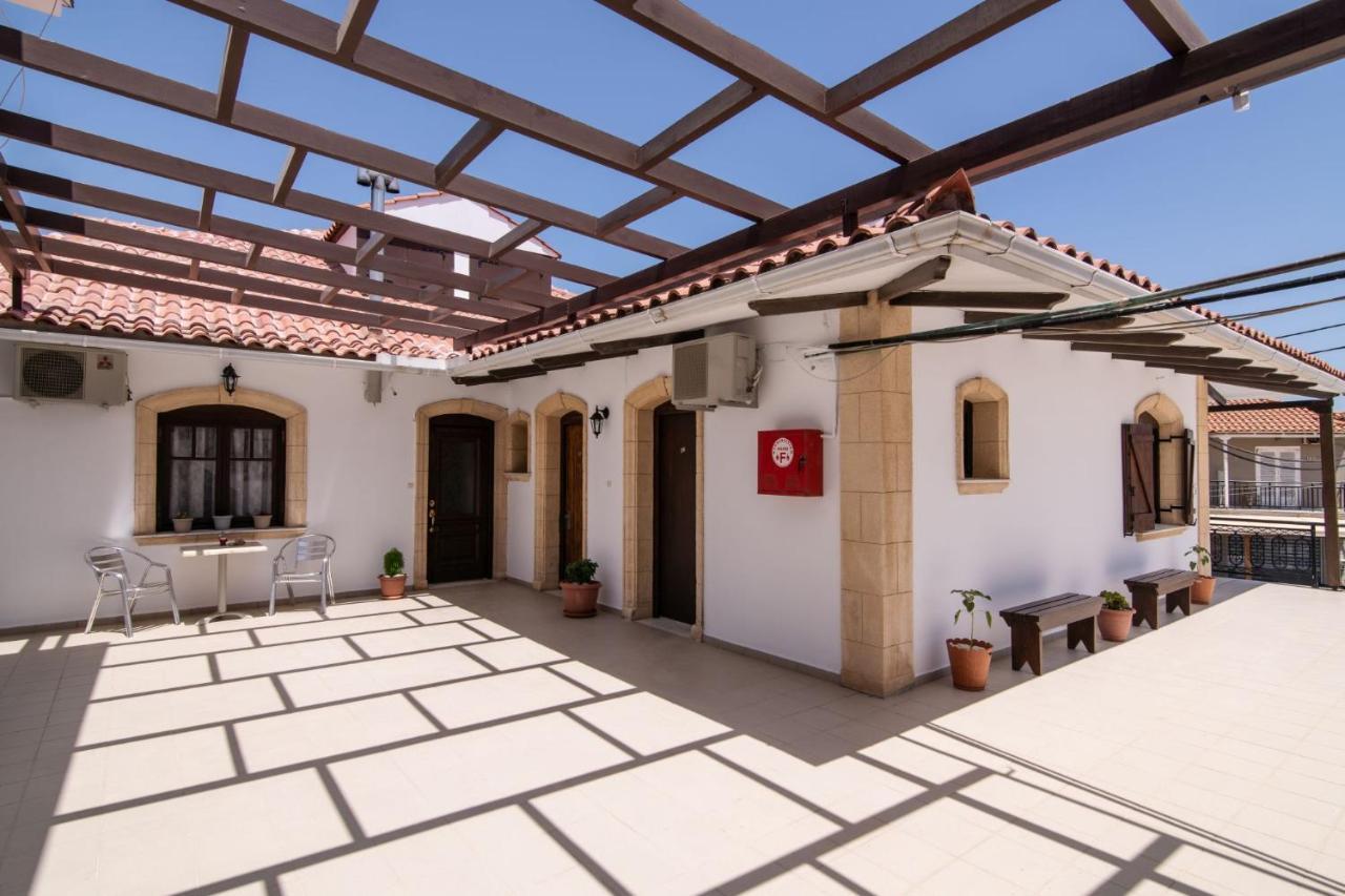 Sunbliss Studios & Apartments Alykes  Bagian luar foto