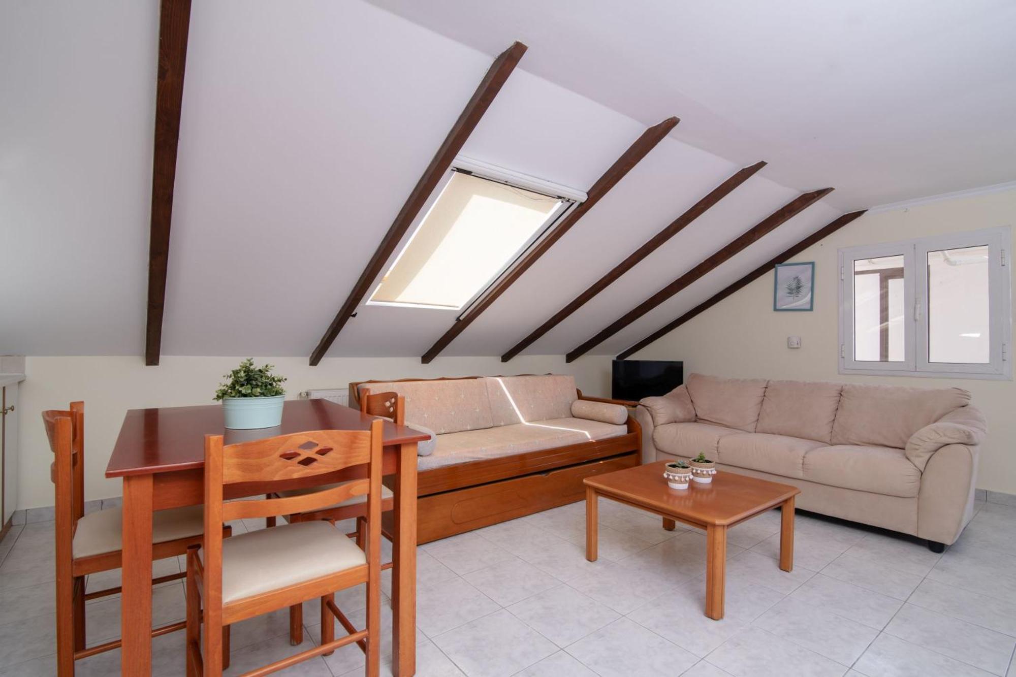 Sunbliss Studios & Apartments Alykes  Ruang foto