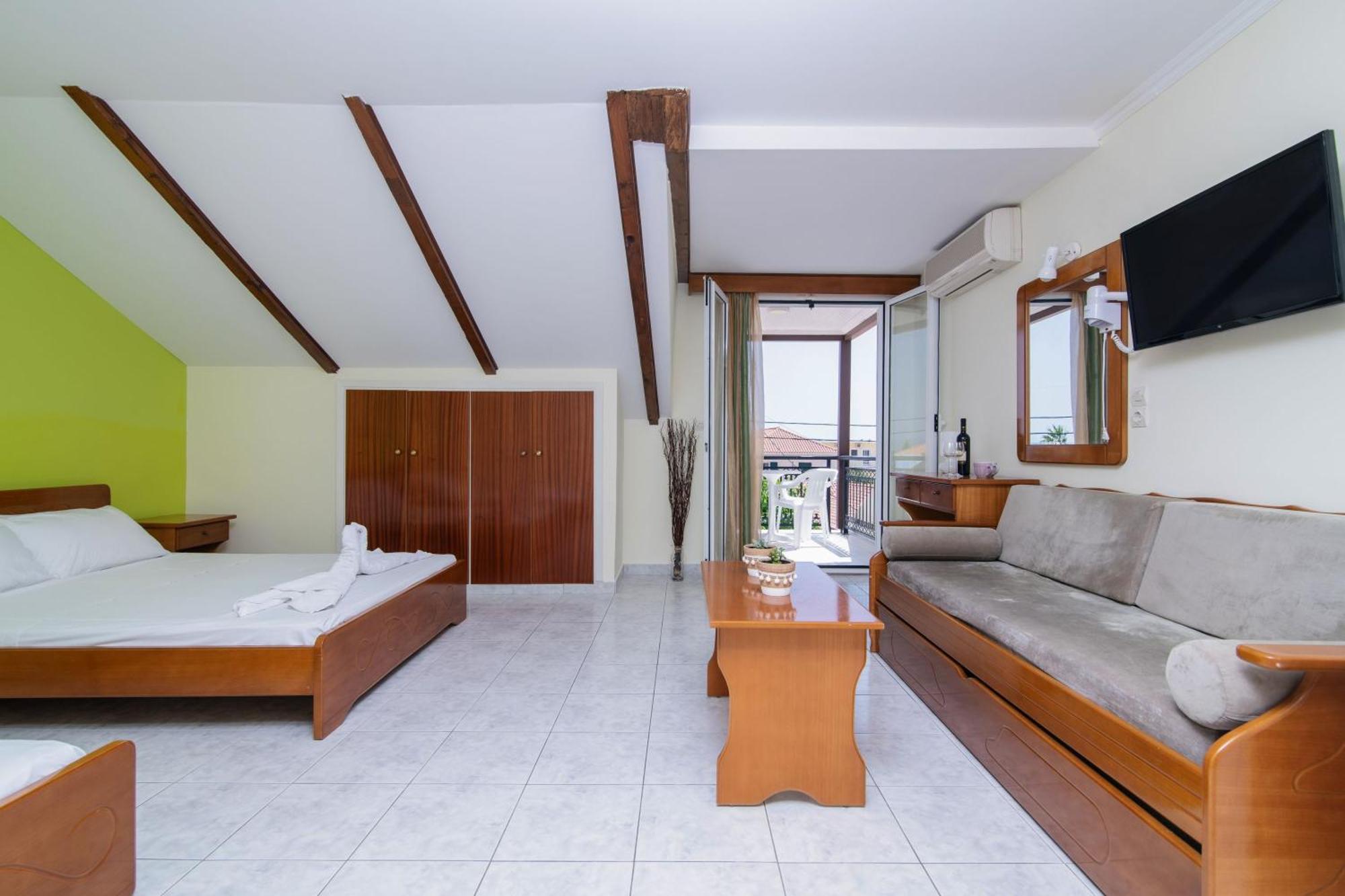 Sunbliss Studios & Apartments Alykes  Ruang foto